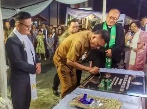 Gubernur Olly Resmikan Gedung Serbaguna dan Rayakan HUT ke-165 Jemaat GMIM Betlehem Koka