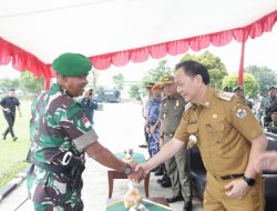 Walikota CS Hadiri Pembukaan Pendidikan Dasar Militer di Lapangan Rindam Tomohon