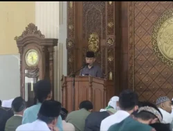 ODS Mandagi Wakili Walikota Hadiri Sholat Ied di Masjid Al-Mujahidin Matani