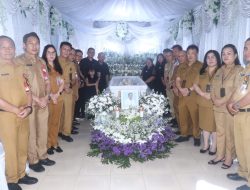Pemkot Tomohon Sampaikan Duka Cita Atas Berpulangnya Bapak Mervien Senaen