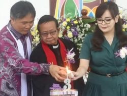Wawali Sendy Sampaikan Selamat HUT ke-3 Jemaat GMIM Winalian Walian 1