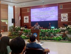 Evans Liow Sampaikan Sambutan Gubernur Yulius Digiat Bina Mahasiswa Kristen