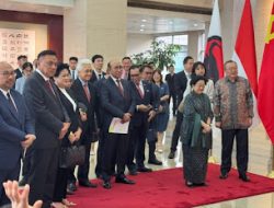 Olly Dondokambey Dampingi Megawati Soekarnoputri ke China