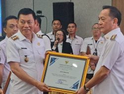 Prevalensi Stunting Terendah di Sulut, Pemkot Tomohon Terima Penghargaan dari Gubernur Yulius Selvanus
