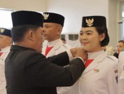Gubernur Yulius Selvanus Kukuhkan 59 Anggota Paskibraka Sulut