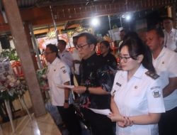 CS-SR Melayat ke Rumah Duka Keluarga Posumah-Simboh