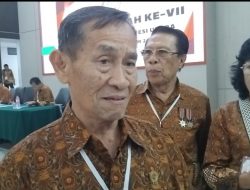 Ferdinand Mewengkang Terpilih Aklamasi Nakhodai PWRI Sulut