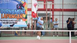 Open Tournament Tenis Lapangan Gubernur Cup 2025 Resmi Dibuka, YSK Ingatkan Pentingnya Menjaga Kebersihan dan Ketertiban Fasilitas Olahraga