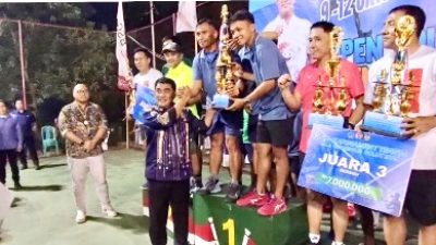 YSK Apresiasi Peserta Turnamen Tenis Lapangan Piala Gubernur Sulut