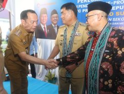 Walikota Caroll Dampingi Mendikdasmen Hadiri Peresmian Revitalisasi Satuan Pendidikan se-Sulut