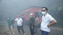 Kabut Asap Semakin Pekat, Walikota Caroll Senduk Tinjau Lokasi Karhutla di TPA Tara-tara