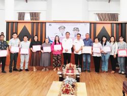 10 Lembaga Kesejahteraan Sosial Terima Dana Hibah Tunai dari Pemkot Tomohon