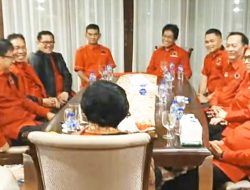 Caroll Senduk Komitmen Jalankan Arahan Ketua Umum Megawati Turun Ke Rakyat