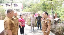Rumah Miring Wale Ne Reideen Curi Perhatian Publik, Wali Kota Tomohon Beri Pujian