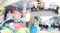 AKSI NYATA: Kapolres Tomohon Novrial Kombo Pimpin Langsung Penyaluran 15.000 Liter Air Bersih untuk Warga Uluindano