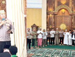 Bawa Misi Penting ke Masjid Al-Mujahidin, Kapolres Novrial Kombo Kobarkan Semangat ‘Torang Baku Jaga’