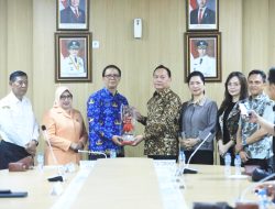 Kunker Strategis di Bandung, Caroll-Sendy Buru Regulasi Bonus Produksi Panas Bumi untuk Tomohon